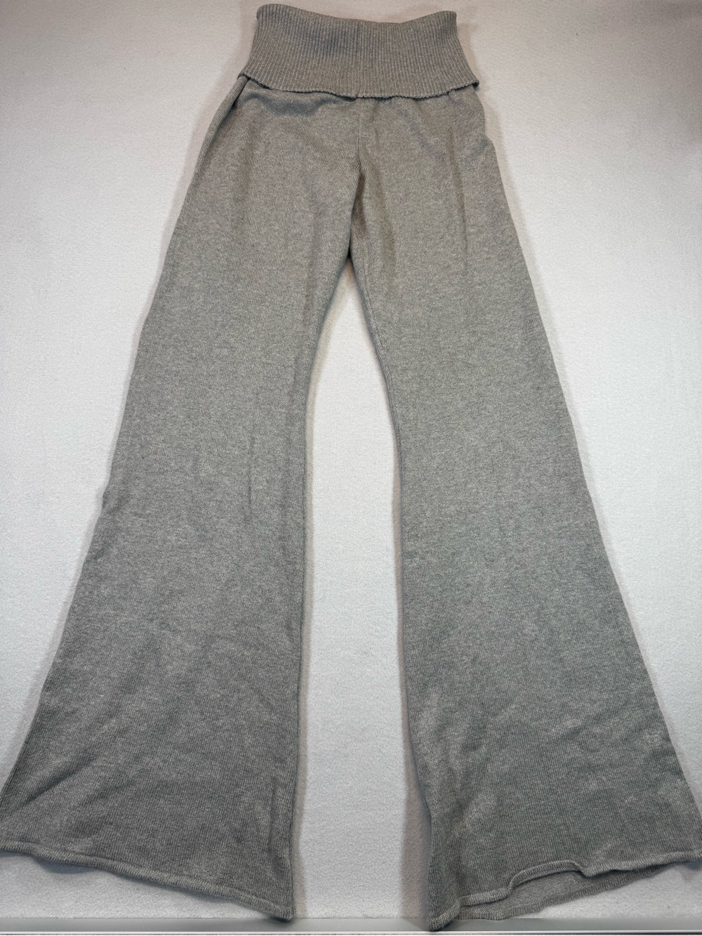 New Florence‎ By Mills Wide Leg High, Fold Over Waist Grey Knit Pants